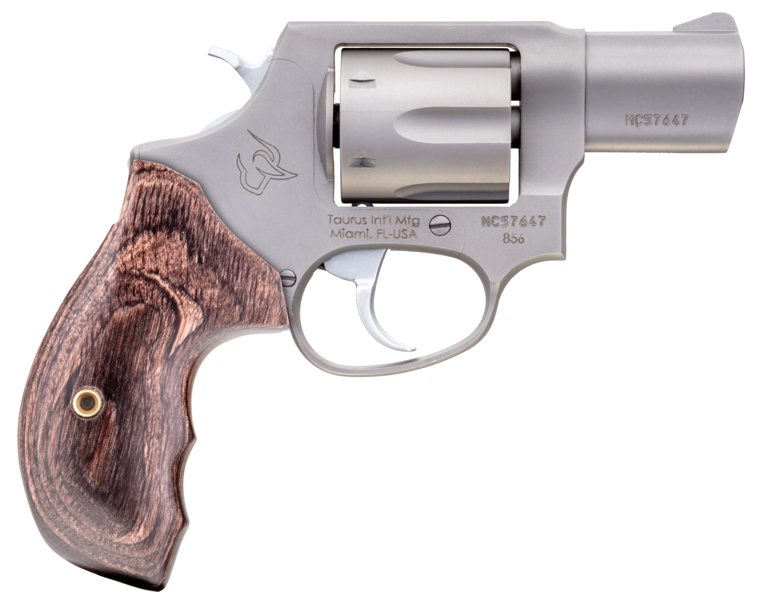 Taurus_856_2-856029-wallnut-grips